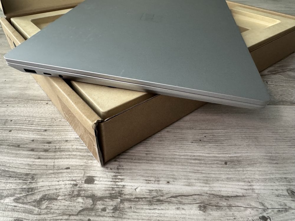 Ноутбук MICROSOFT Surface Laptop 5 15 Platinum (RIQ-00001)