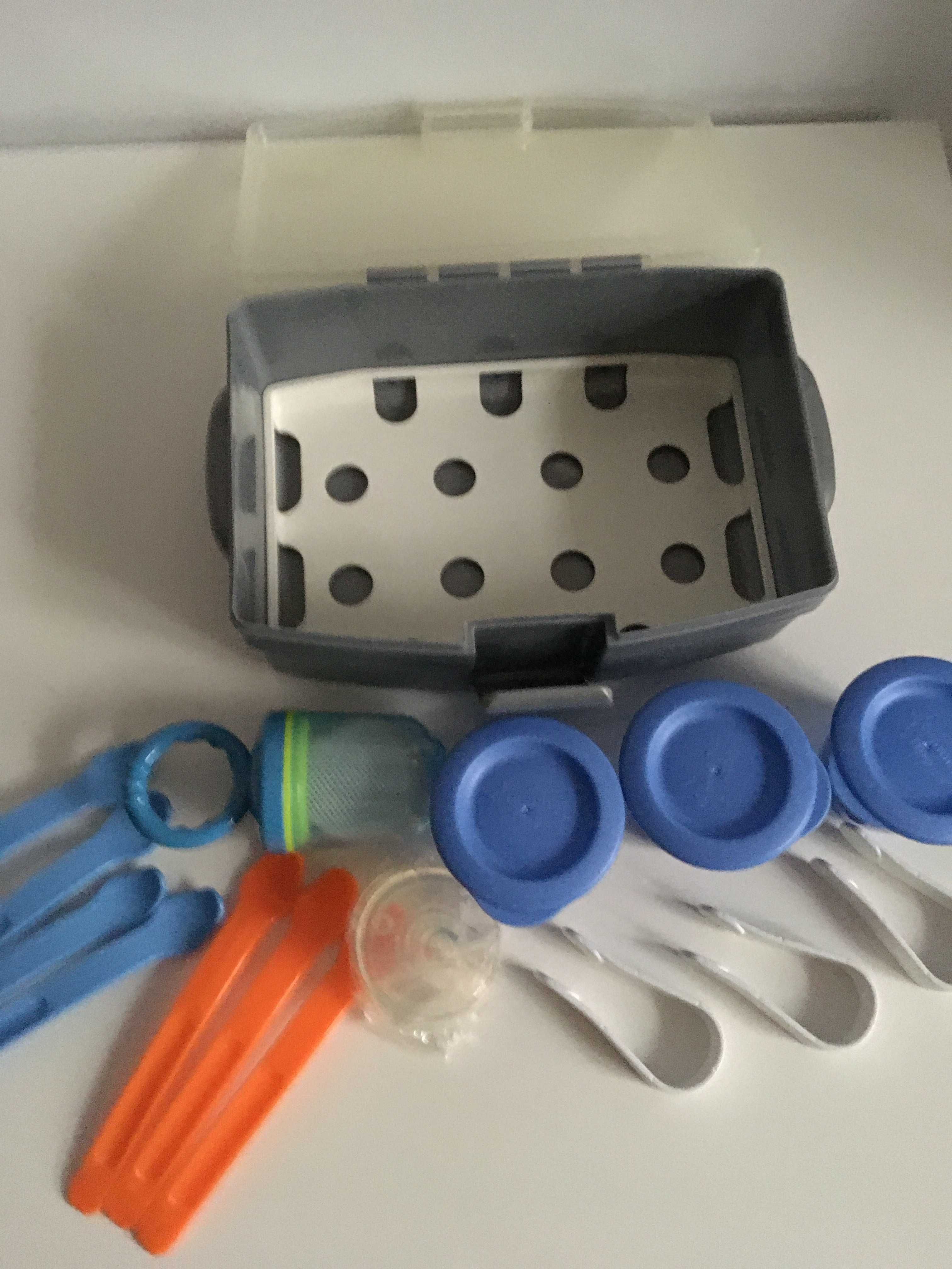 tommee tippee zestaw do sterylizacji w mikrofali pojemniczki na mleko