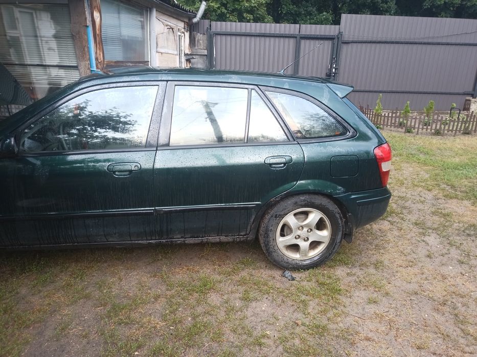 Продам Мазду 323 ф