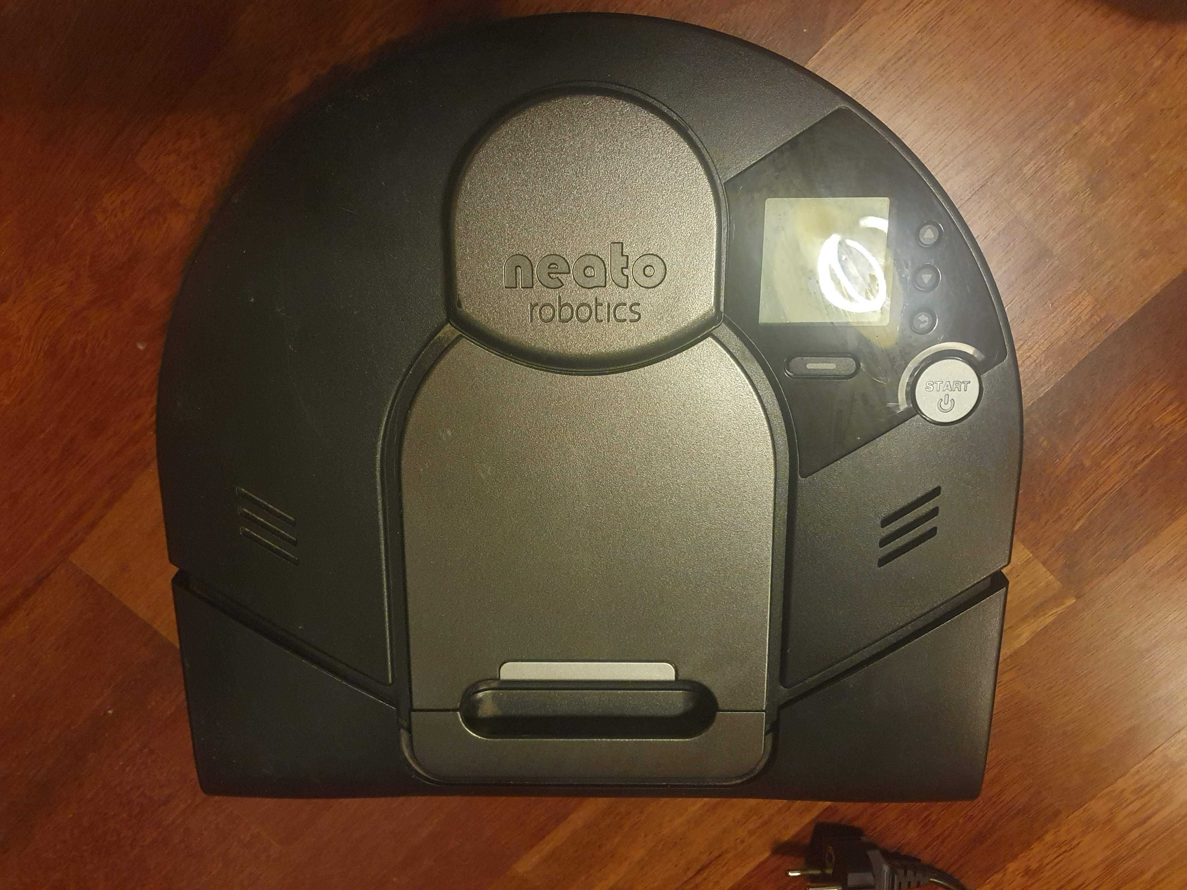 Odkurzacz automatyczny Neato Robotics XV Signature Pro