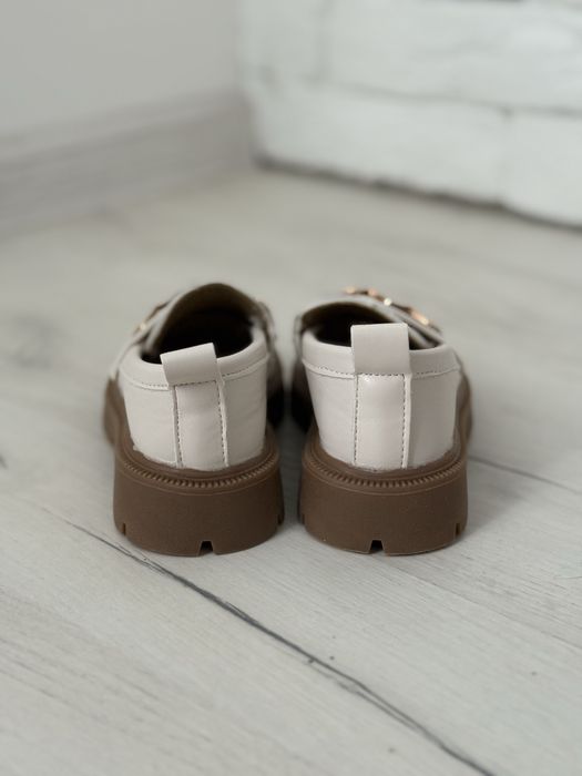 Дитячі лофери///