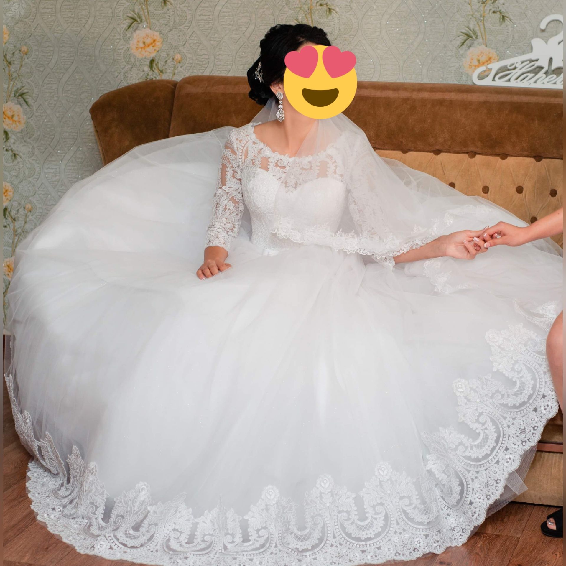 Продам весільну сукню.