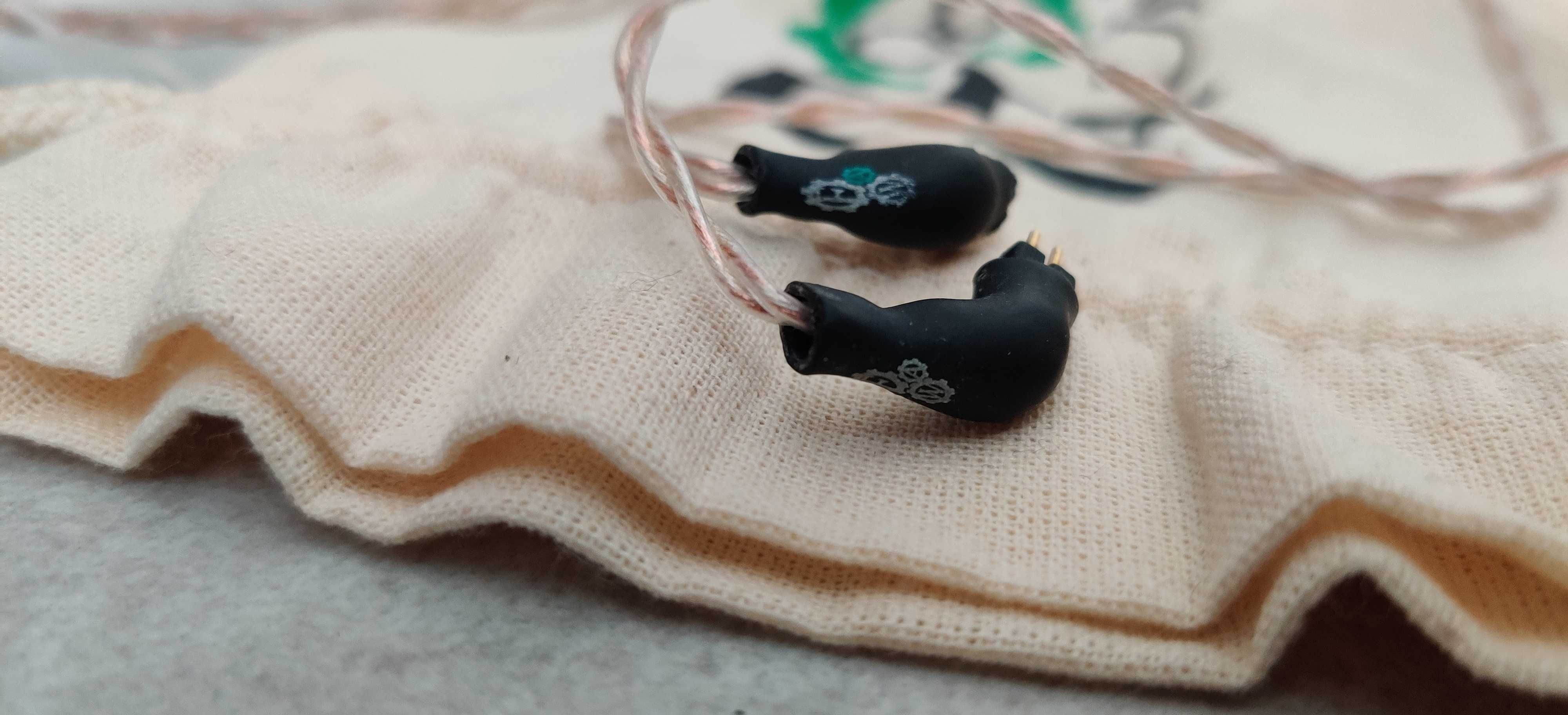 Kabel słuchawkowy 2-pin Forza Audioworks IEM CIEM Hybrid Series