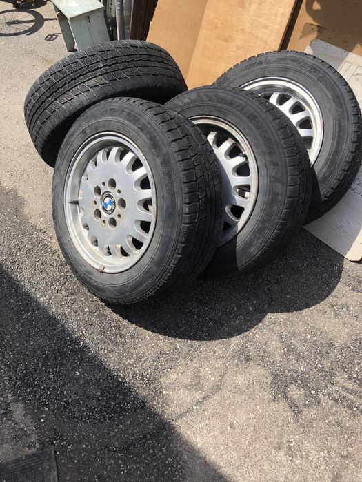 Литые диски с зимней резиной 195/65R15