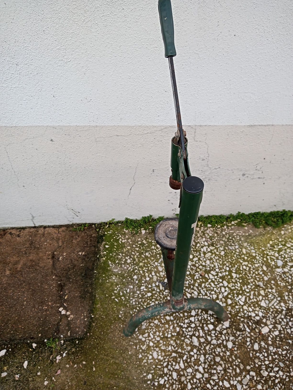 Vendo maquina de engarrafar vinho