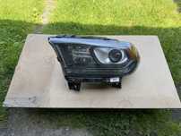 Lampa dodge durango lewa