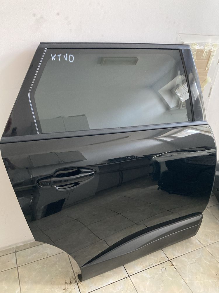 Peugeot 5008 II drzwi przednie prawe KTVD