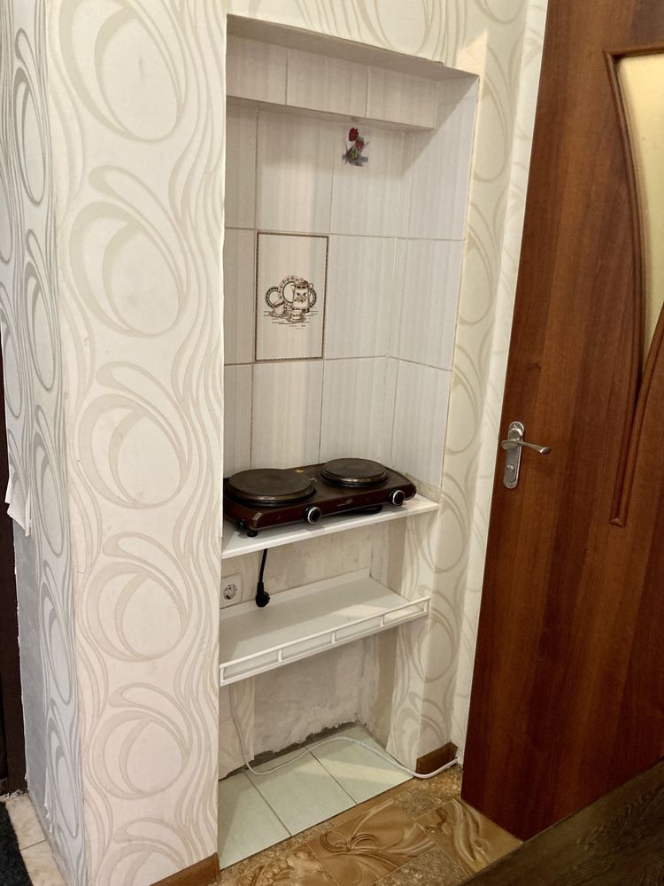 Продам гостинку пос.Жуковского,ХАИ,Сокольники,Шишковка удобства.