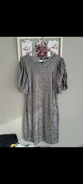 sukienka cekinowa na sylwestra rozmiar L stan idealny