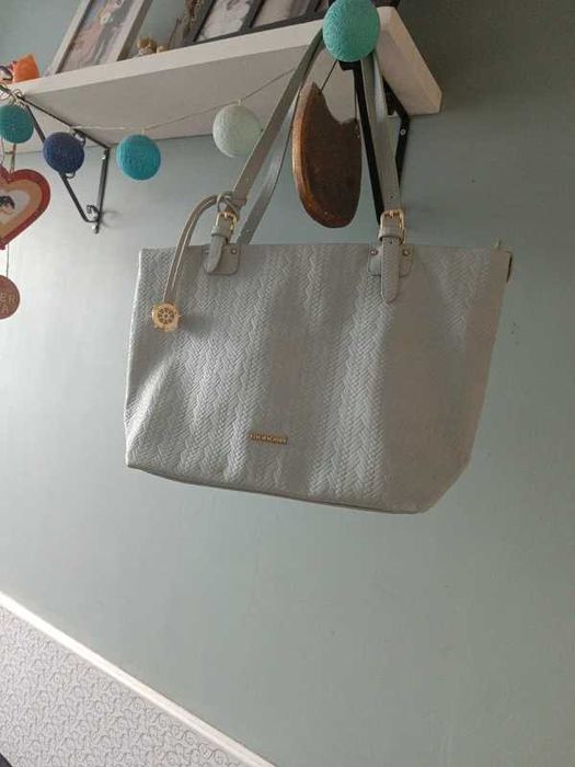 Błękitna torebka Monnari