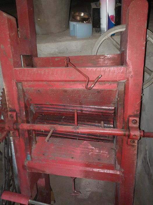 Espremedeira uvas hidraulica