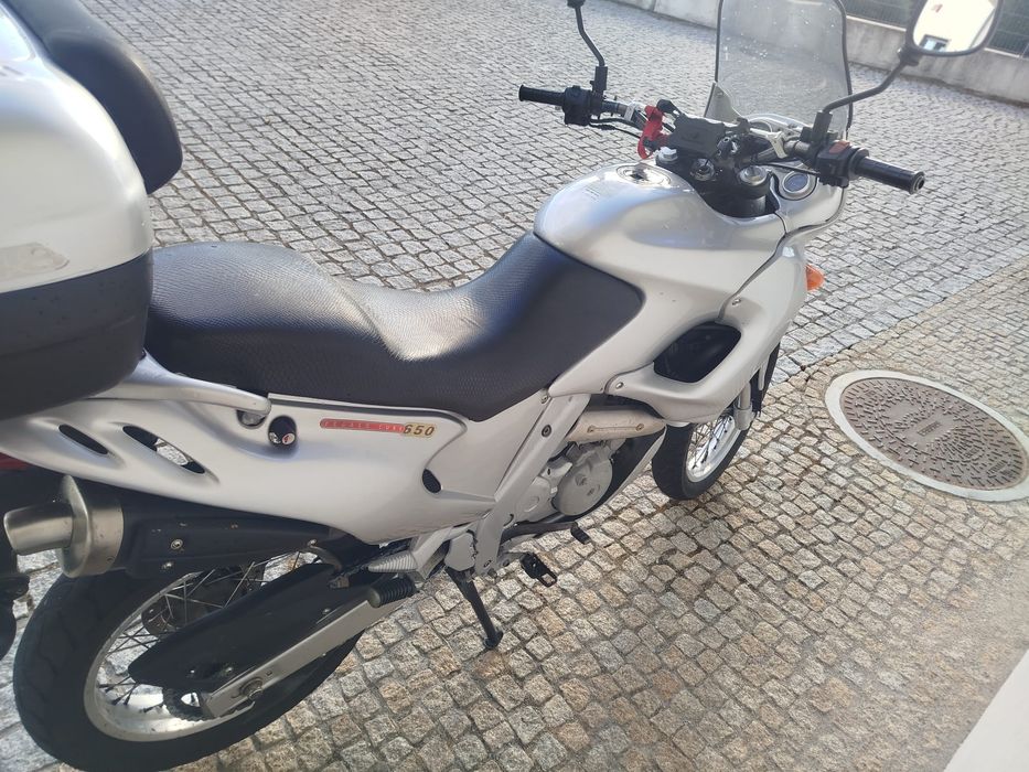 Aprilia Pégaso 650 Cube em bom estado geral