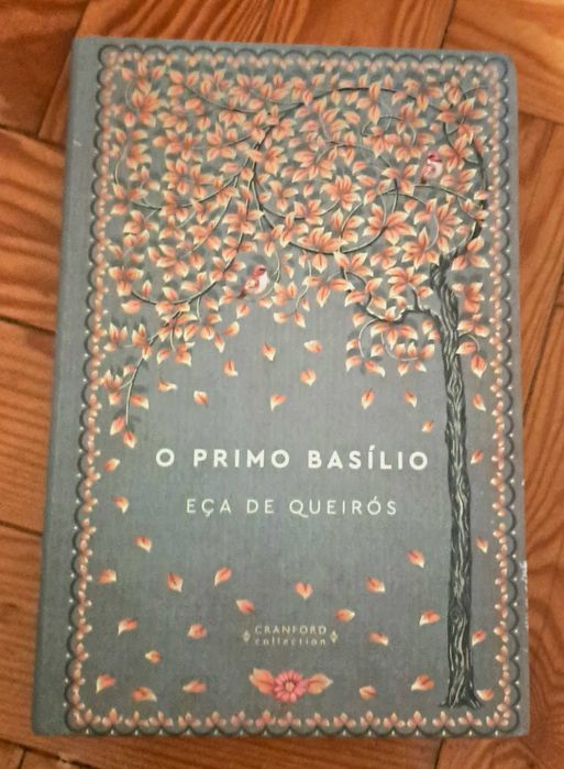 Livro da coleção "Romances Eternos" - o Primo Basílio.