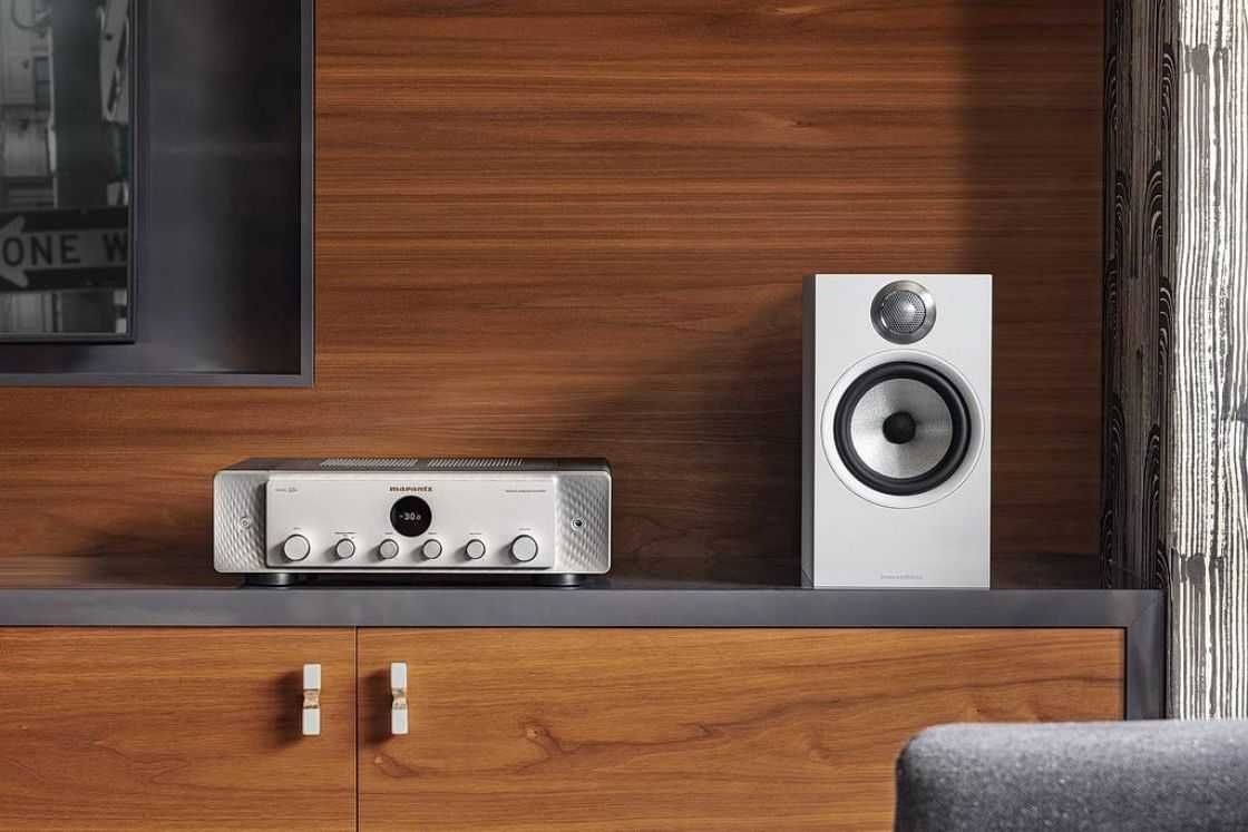 Новий Marantz Model 40n - Інтегральний підсилювач