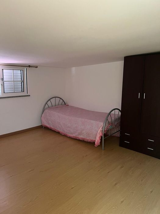 Alugo vivenda em viseu