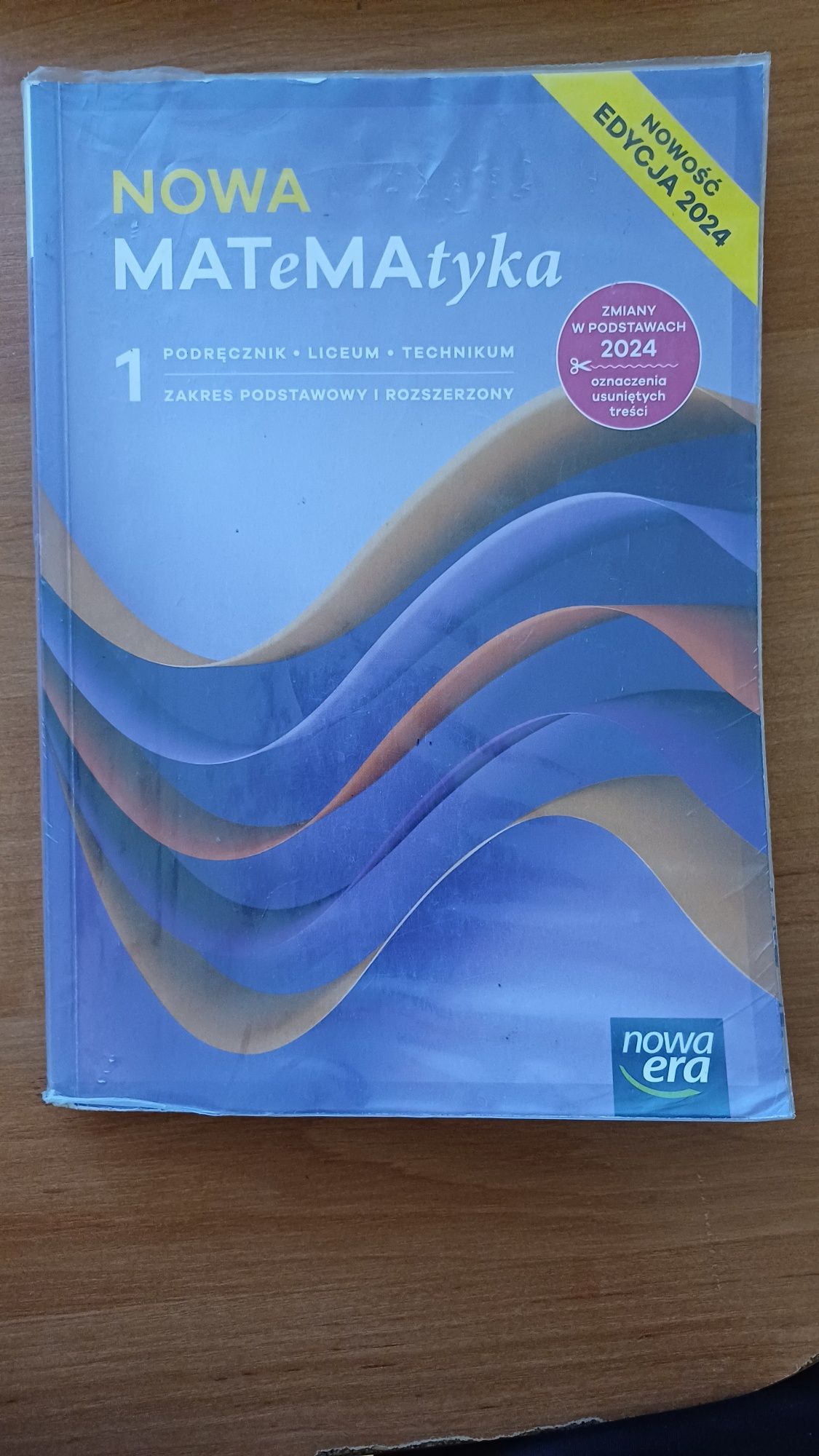 Sprzedam książki do 1 Technikum