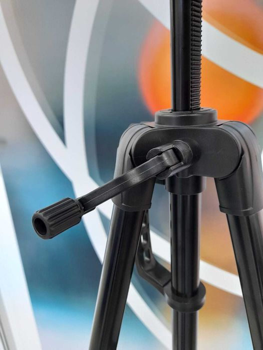 Tripé Profissional Extensível para Fotografia ou Filmagem (Novo)