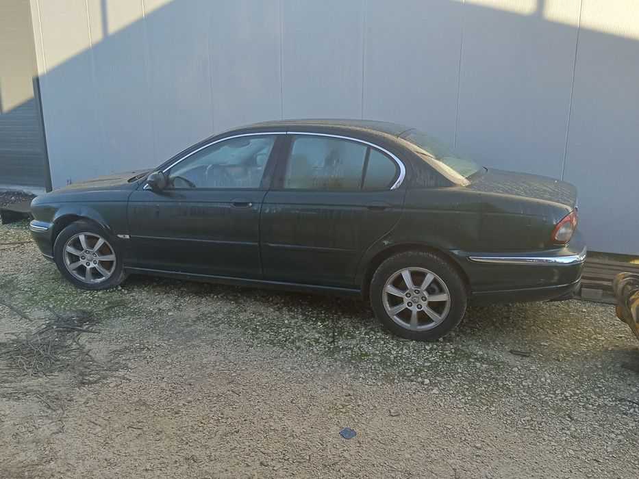 Viatura peças Jaguar X-Type 2.0 D