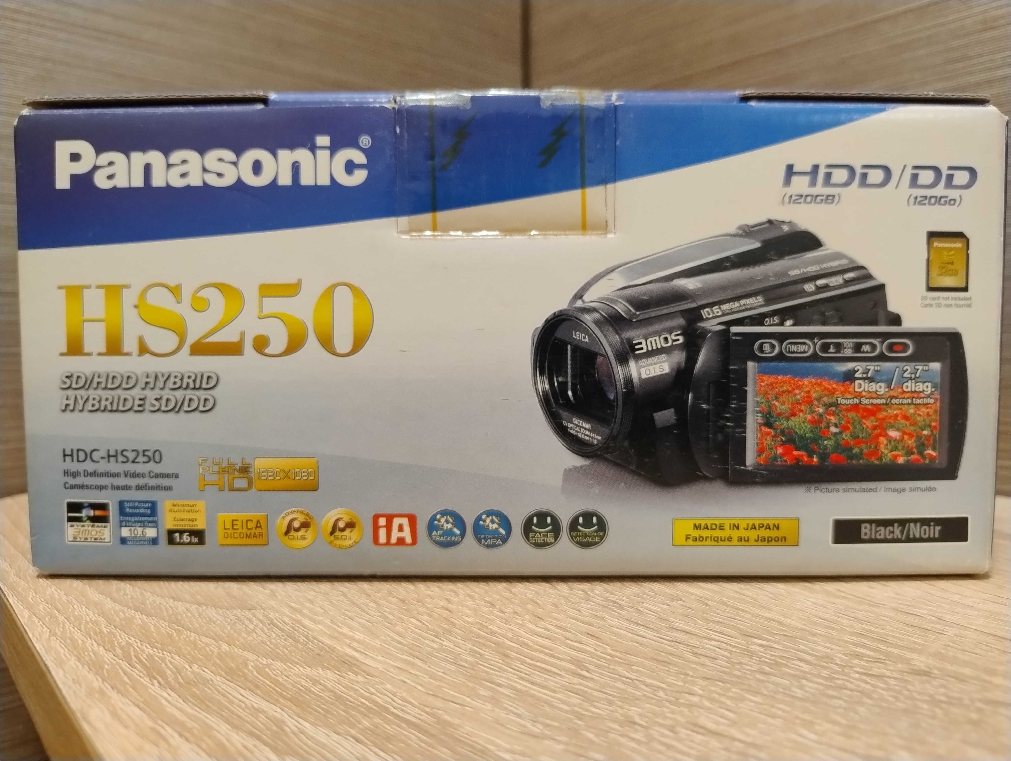 Відеокамера Panasonic HDC- HS250