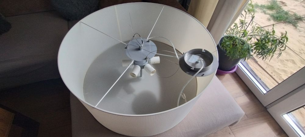 Lampa sufitowa duża