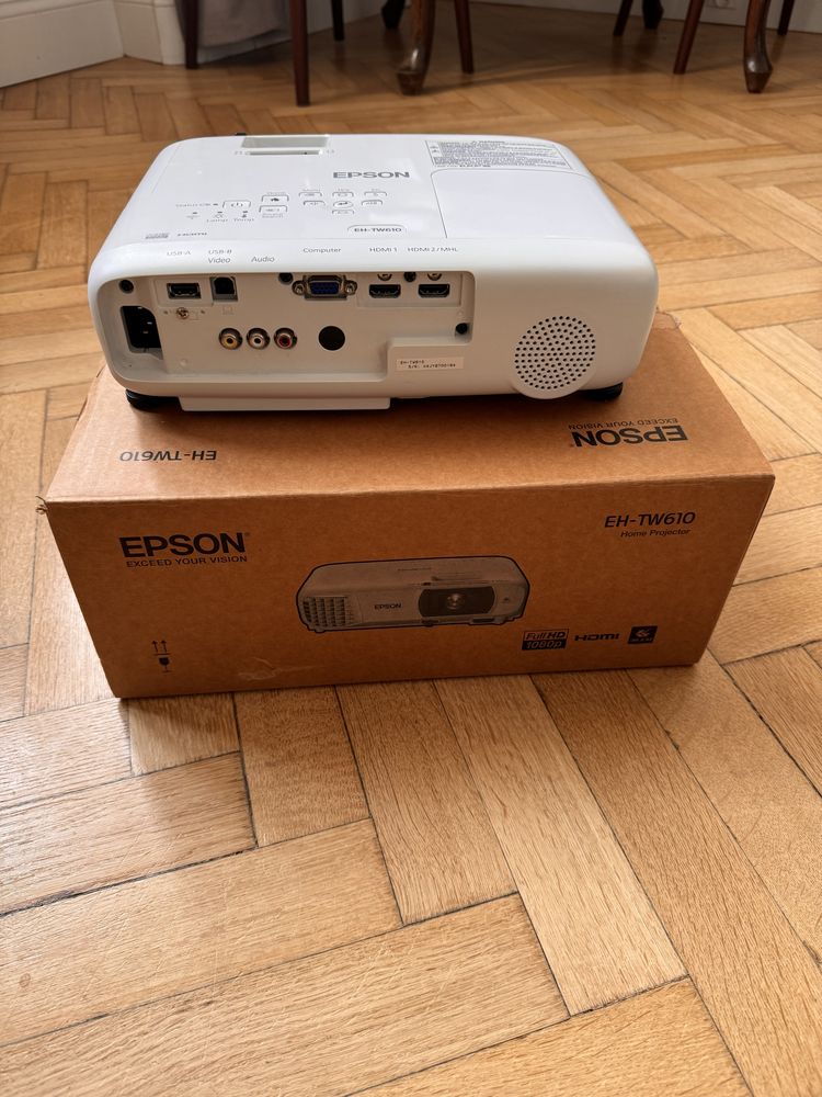 Projektor EPSON EH-TW610