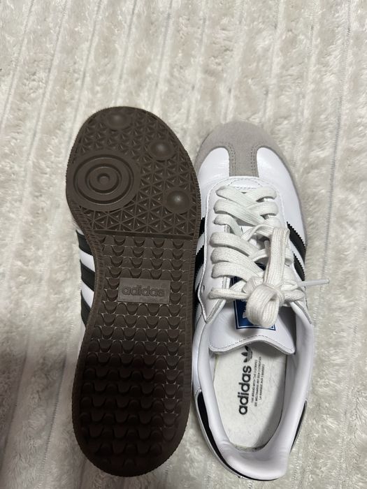 Продам нові кеди Samba фірми Adidas.
