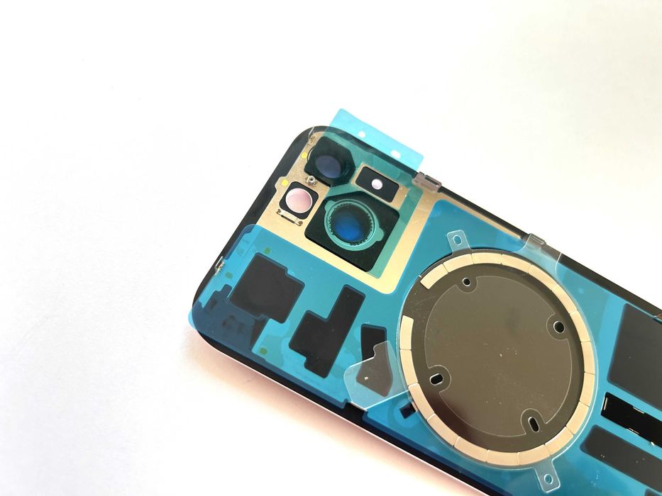 Tylna klapka iPhone 15 z ramką magnesami szkiełkami KOLOR RÓŻOWY