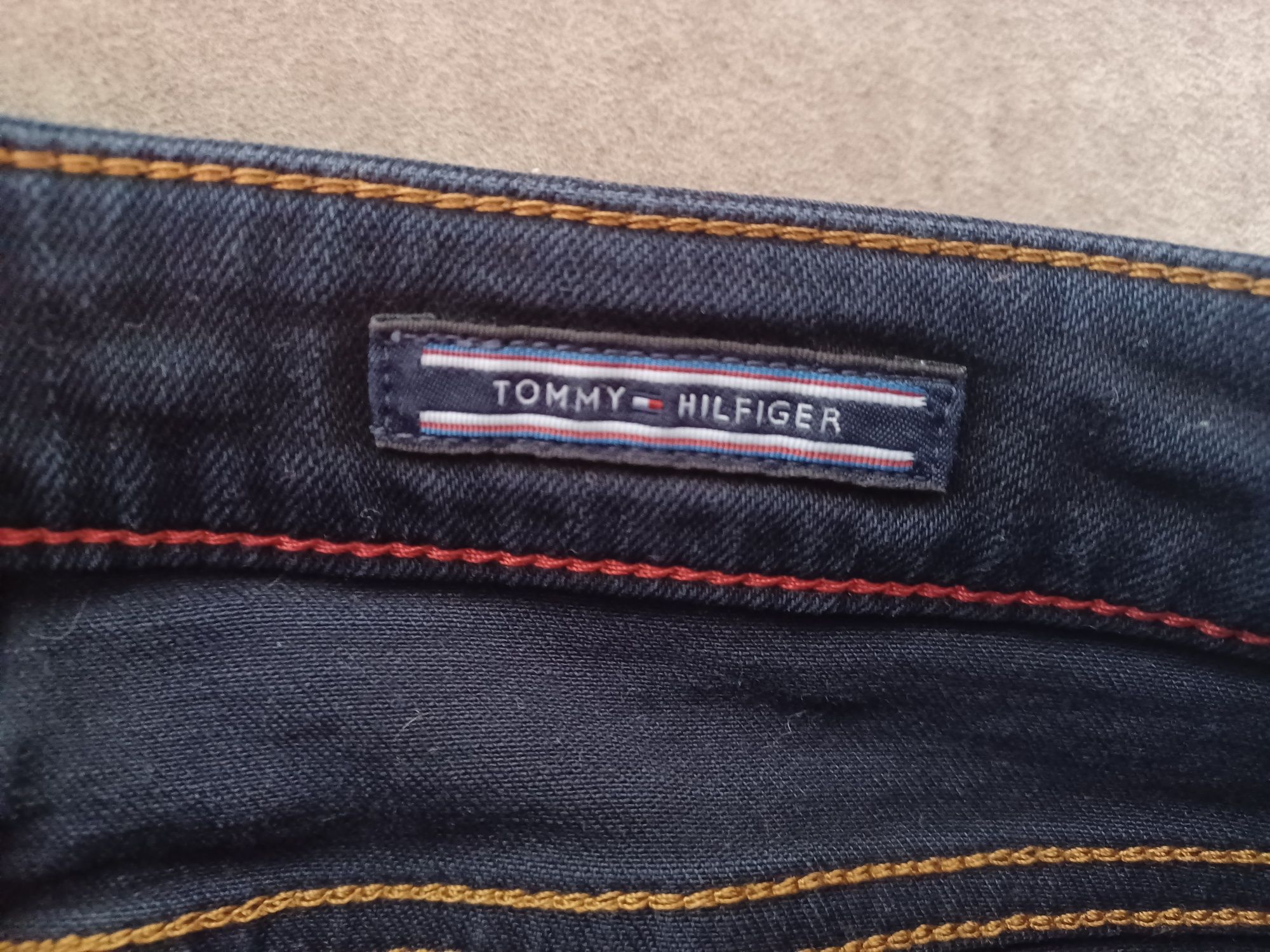 Jeansy Tommy Hilfiger 32