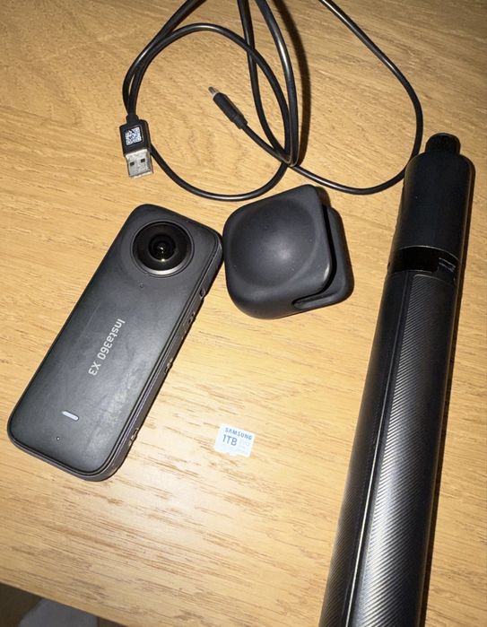 Insta360 x3 +karta pamięci ltb