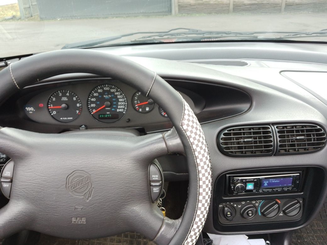 Chrysler Stratus LX. 2.0.B Klasyk z klimą >Zamienię > możliwa  dopłata