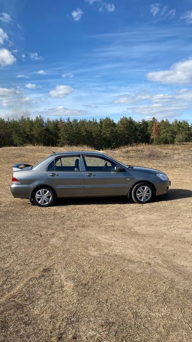 Мітсубіші Ланцер 9