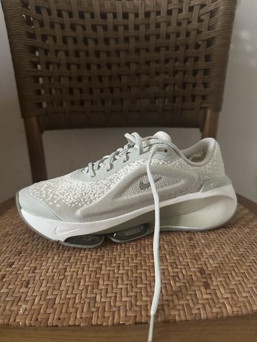 Sapatilhas Nike Versair