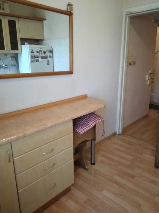 Пропоную  3-х. кімнатну квартиру в центрі, на  Галицькій  площі