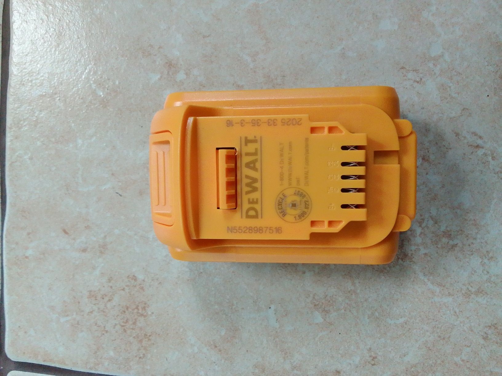 Szlifierka kątowa dewalt DCG405 +bateria 6ah