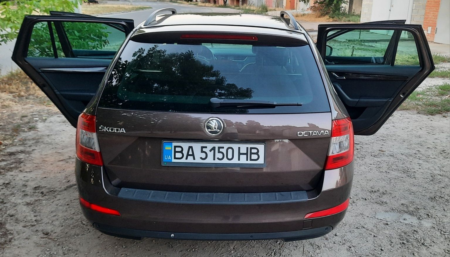 Skoda Octavia Combi A7 2.0 tdi АКПП