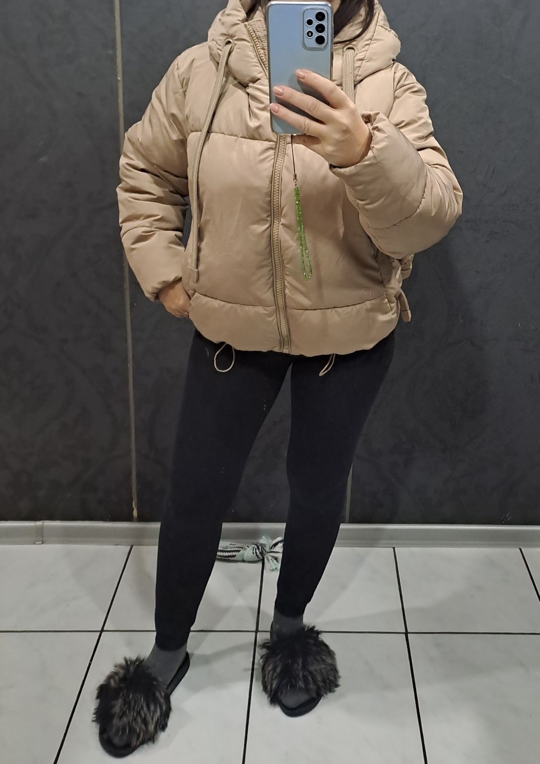 Kurtka zara puffer beżowa xs