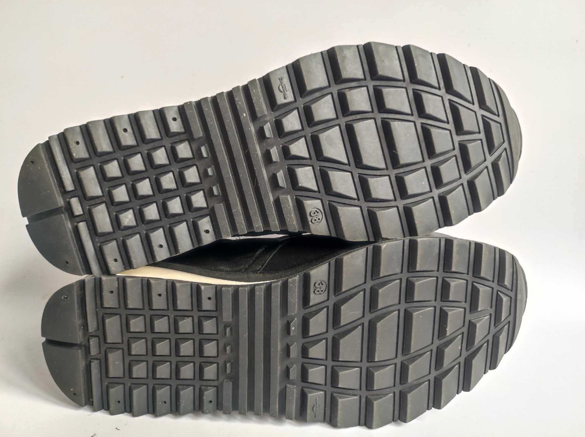- Liva Loop - Sneakersy r. 38