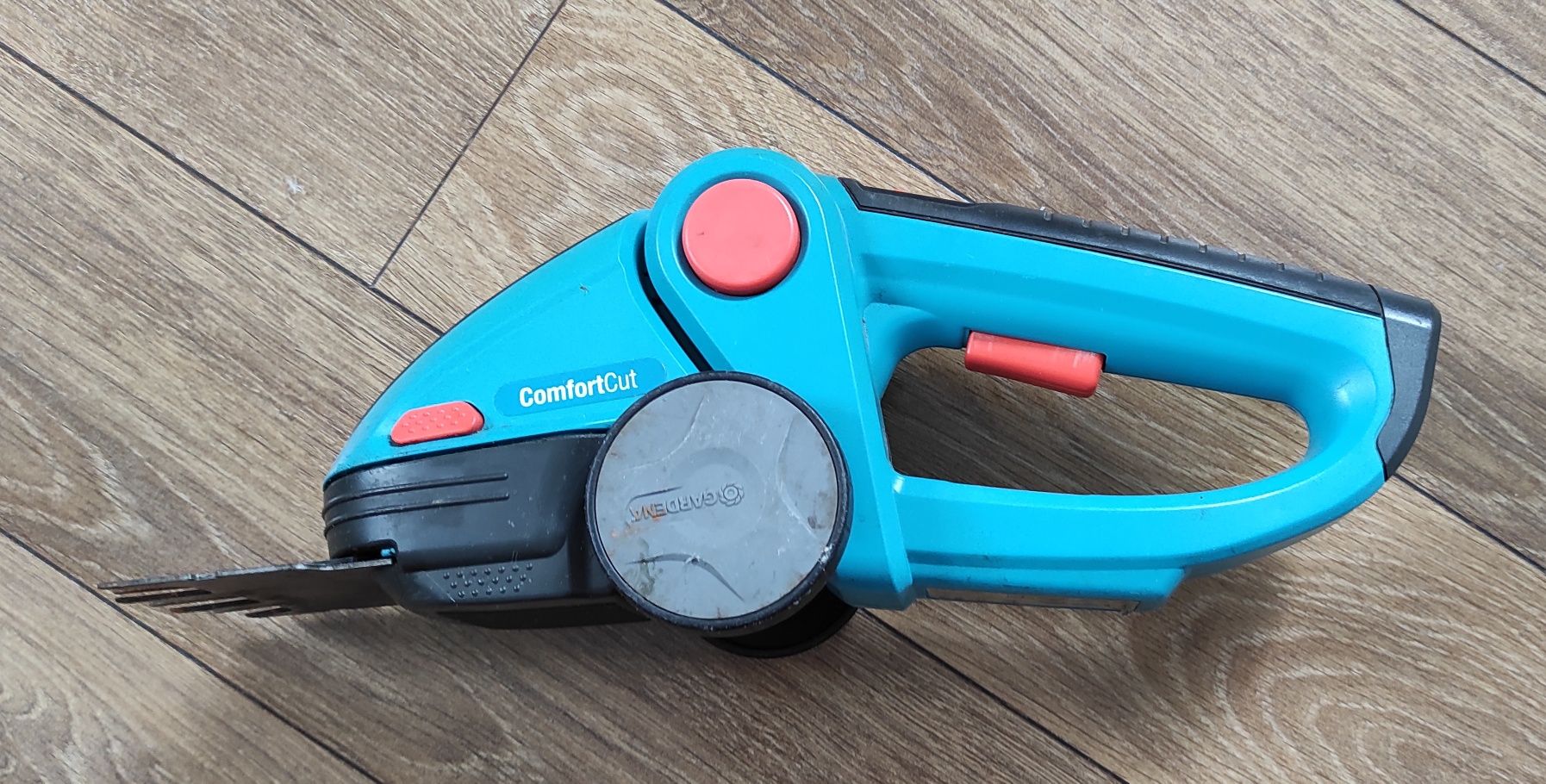 Ножиці акумуляторні Gardena AccuCut
