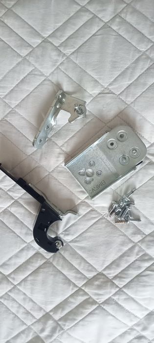 Zestaw mocowań, zawiasów do lodówki Samsung RB31FERNDBC