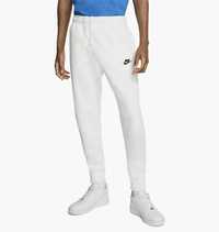 Оригінальні чоловічі штани Nike Sportwear Club Jogger BV2671-100