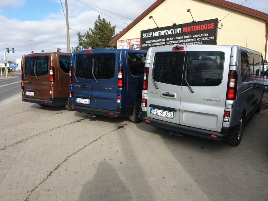 Wypożyczalnia samochodów osobowych wynajem busów 9 osób Joy-car