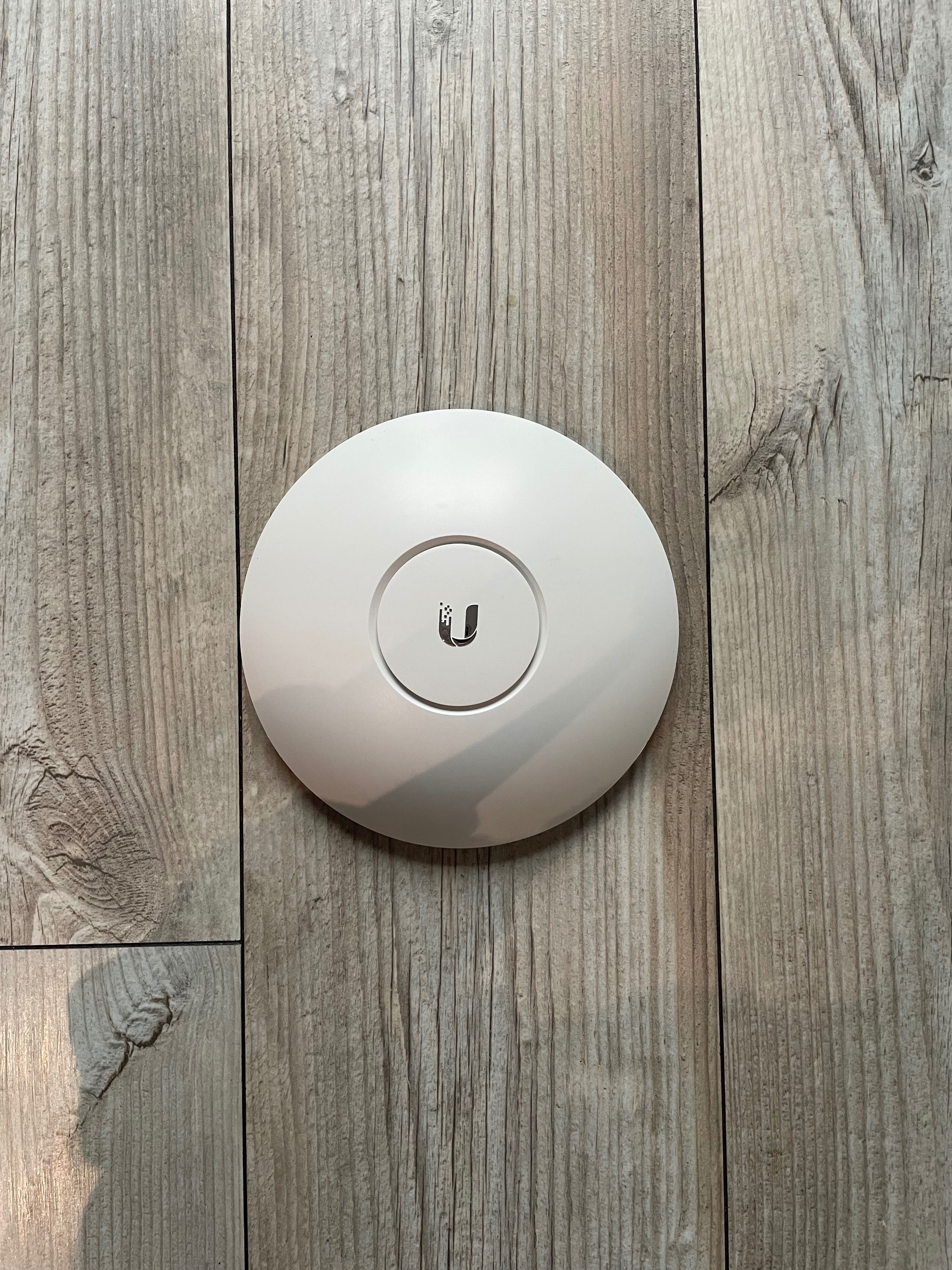 UniFi AP AC LR plus kabel