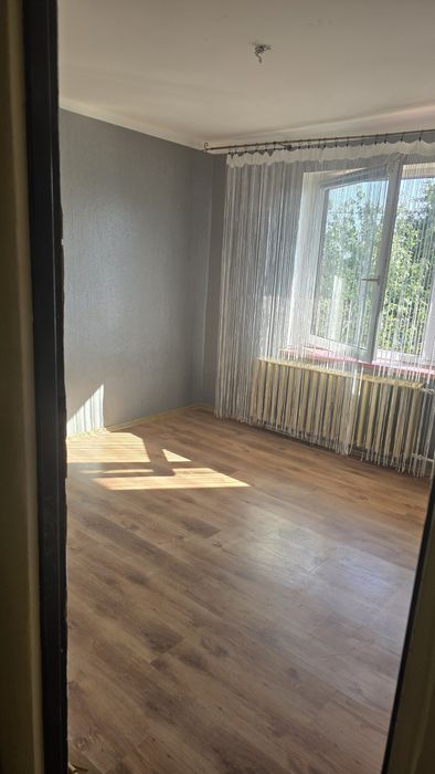 Sprzedam dom jednorodzinny z budynkami