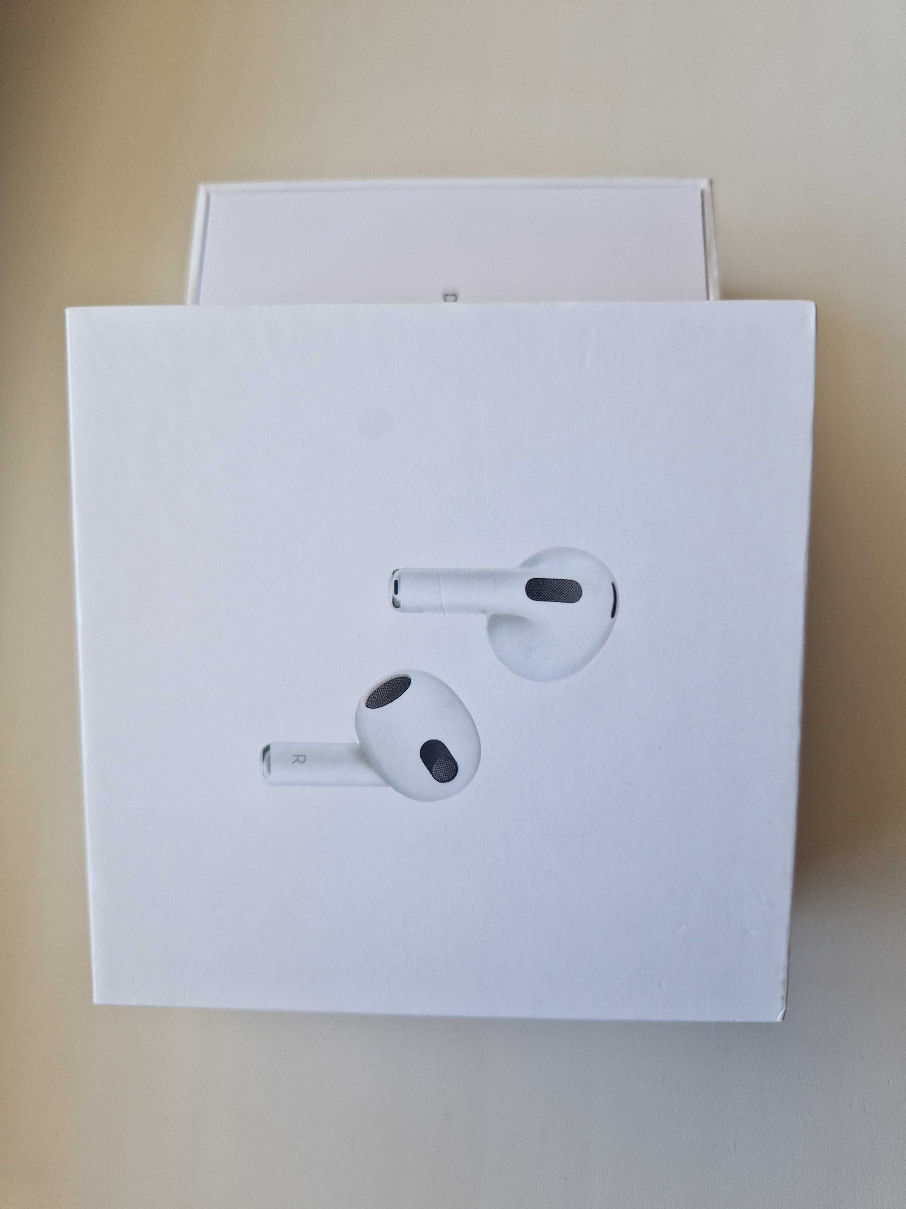 Apple AirPods 3 (Original series 1:1 Premium quality)