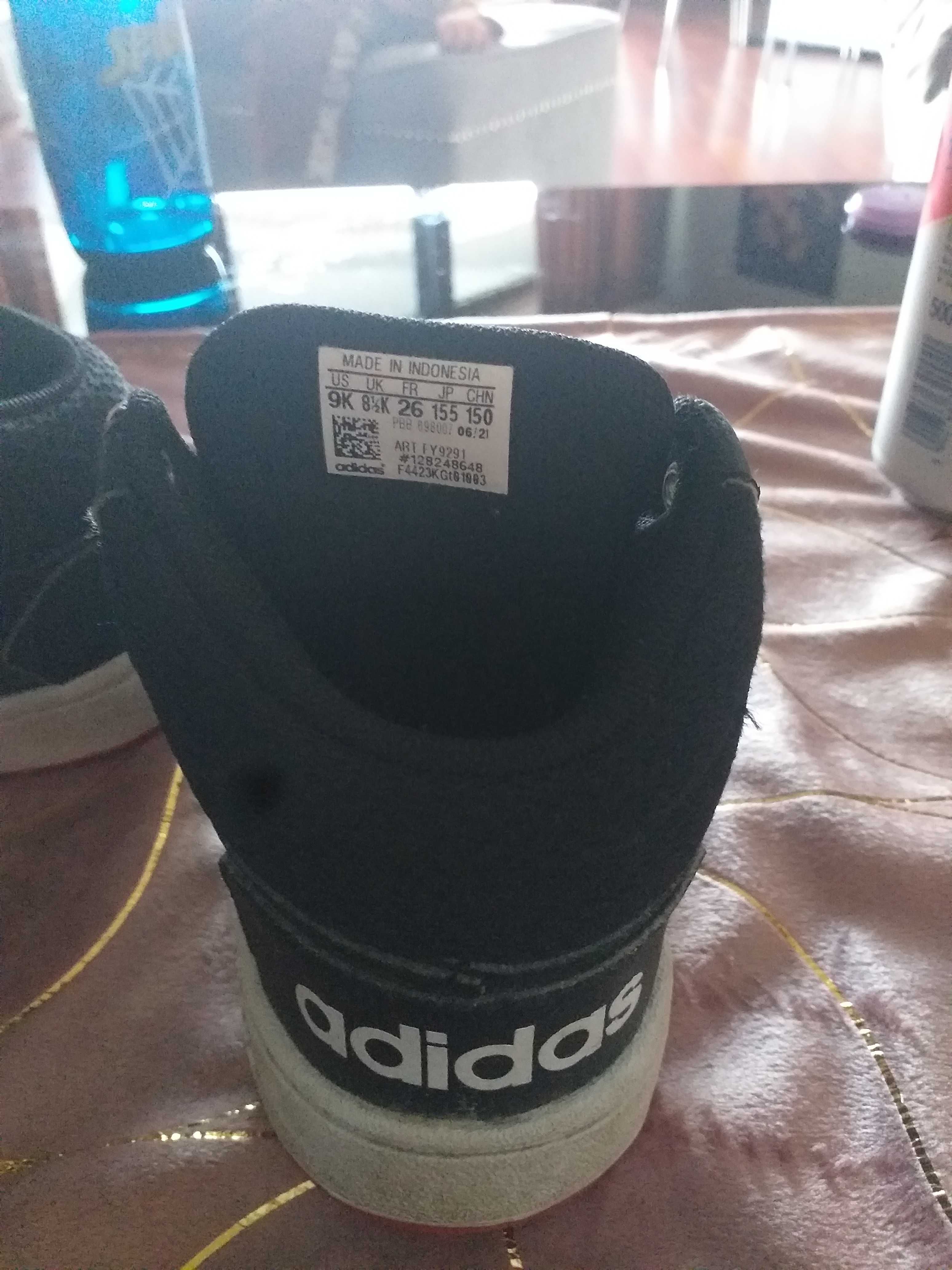 Buty adidas 26 dla dziecka