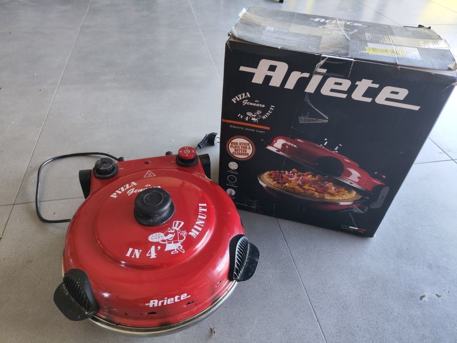 Piec do pizzy Ariete 919 + łopatki