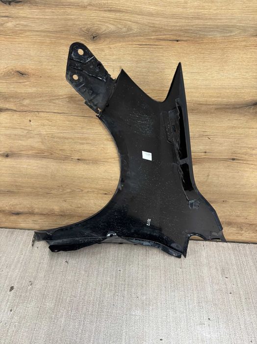 błotnik przedni prawy vw golf 5/6 plus kolor lc9z
