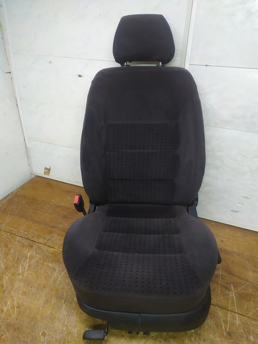 Сиденье Гольф4..