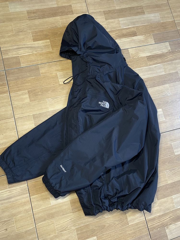 Вітровка The North Face tnf