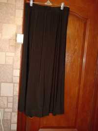 Длинная юбка ,цвет черного шоколада,на широкой резинке